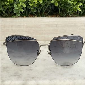 Bottega Veneta metal sunglasses for wome